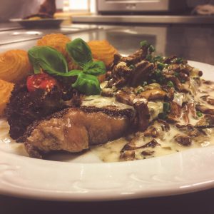 Willkommen Im Roten Ross Zum Roten Ross